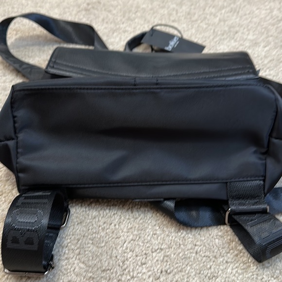 Botkier New York trigger black mini backpack - Picture 8 of 11